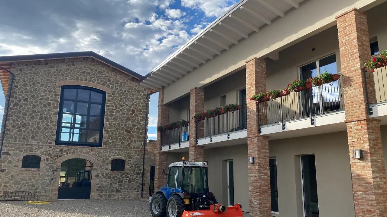 Fuoridicampo Rossa Villa Roncovetro 0*,  Italy